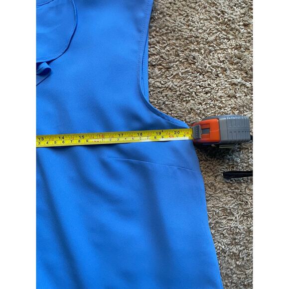 Nine West Flutter Front Sleeveless Blouse - Size XL ** - Picture 4 of 5